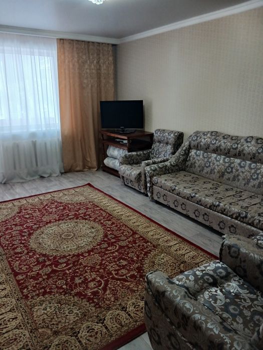 Сдам посуточно 2х ком кв. Центр