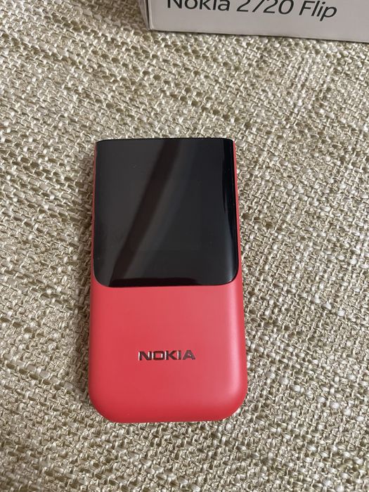 Новый Nokia2720Flip