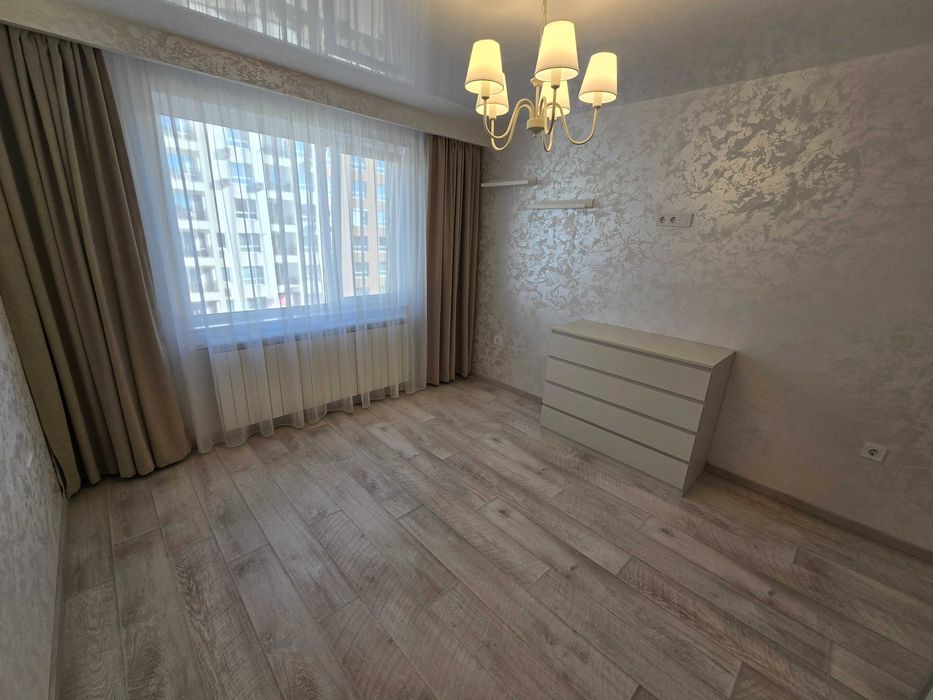 Продава се Тристаен апартамент в Велико Търново, Акация - 101 кв.м за 1882 €/кв.м - Снимка #10