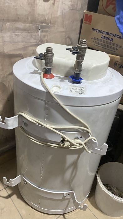 Продам бойлер 80 л, бу