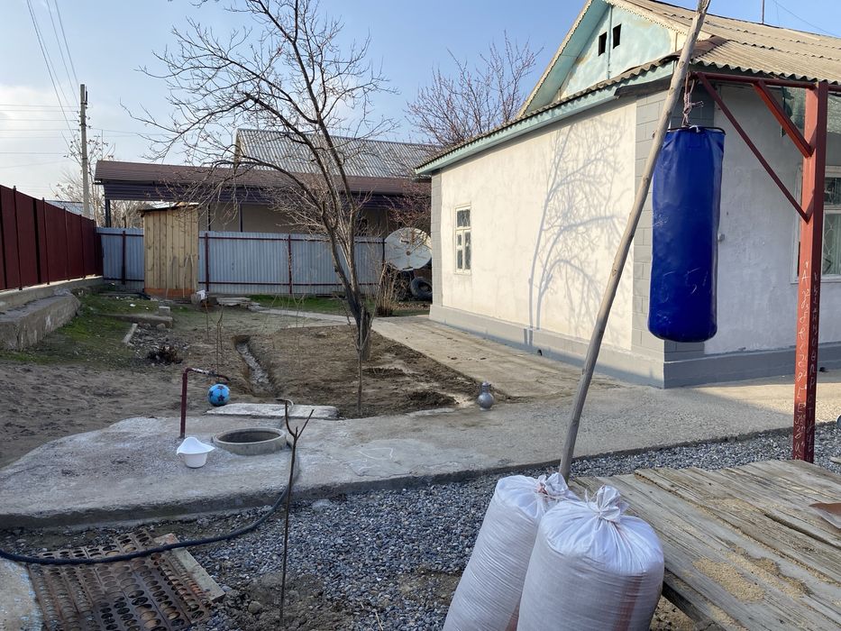 Жеке үй қаланың ортасында