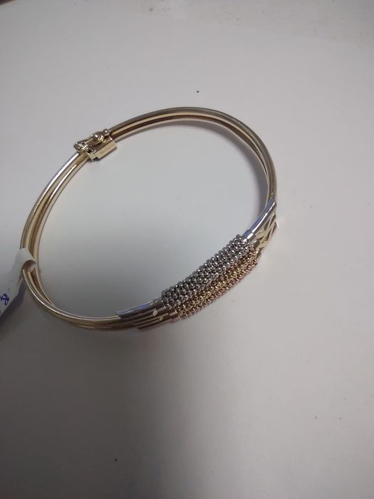 Bratara aur 14k (efn)