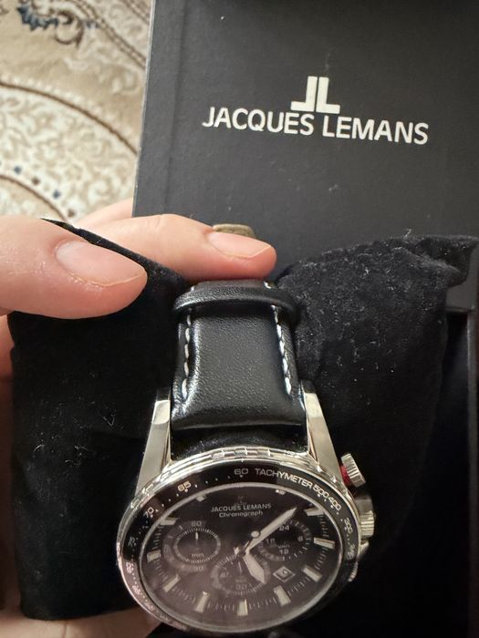 Часы наручные мужские