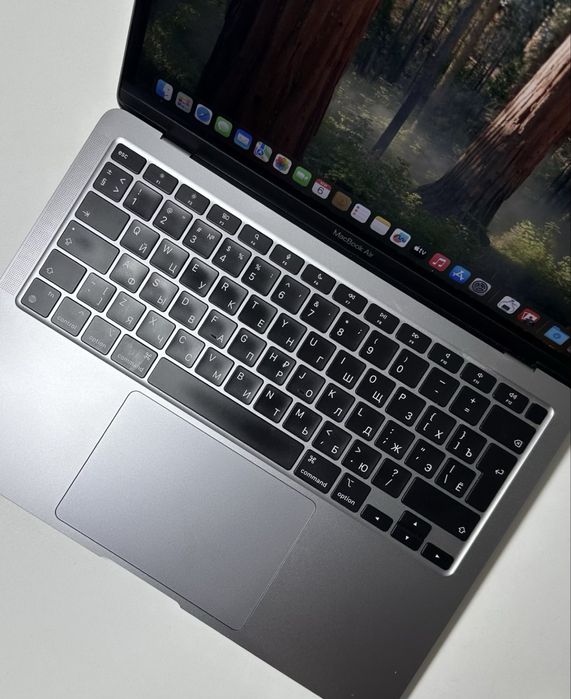 Macbook 13 m1 8/256
