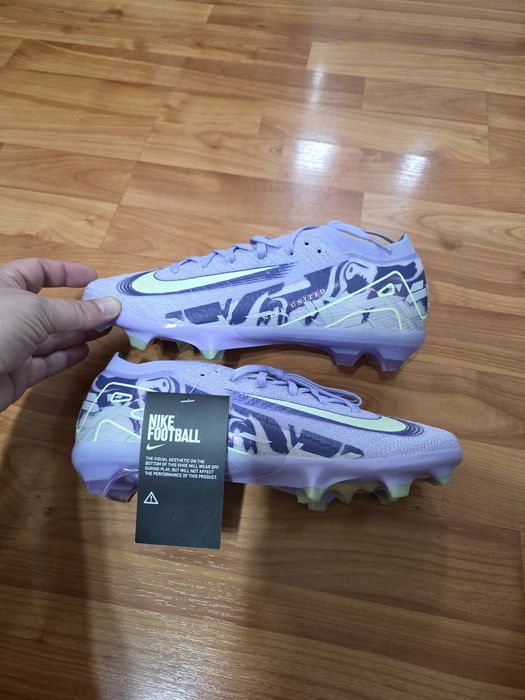 Ghete de fotbal Nike