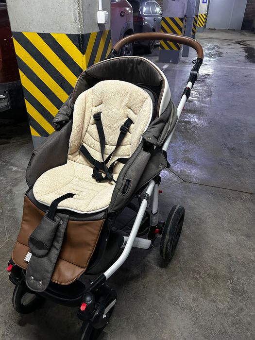 Коляска, прогулочная коляска