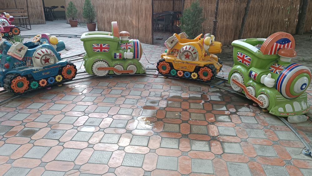 Atraksion poezd 2 dona