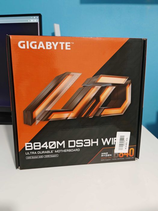 Placa de baza GIGABYTE B840M DS3H WIFI6
