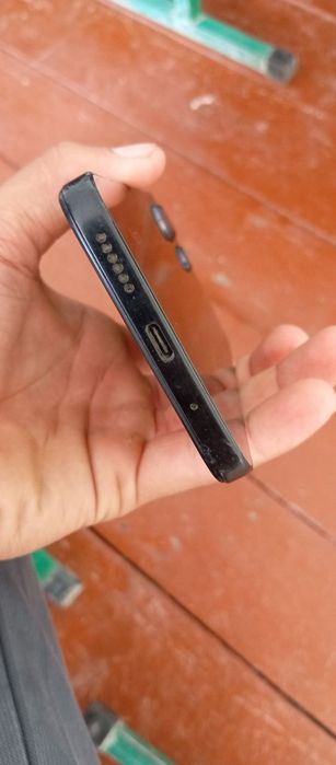 Redmi 12 8/256 karopka dak ful