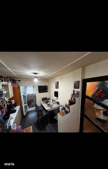 Apartament decomandat Craiovita grup 200,mobilat