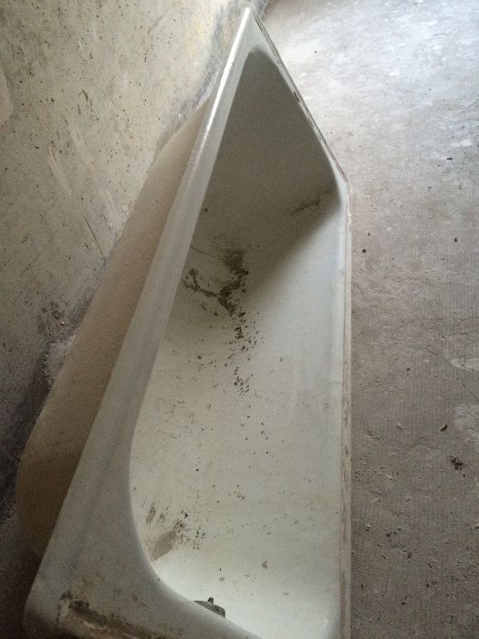 Ванна чугунная, большая, в отличном состоянии! 2 млн сум! Договорная!