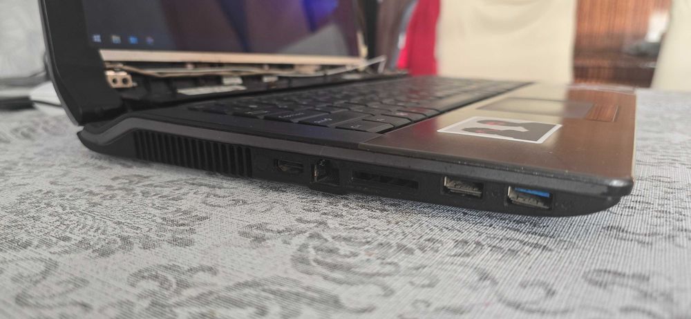 Ноутбук Asus N53SV