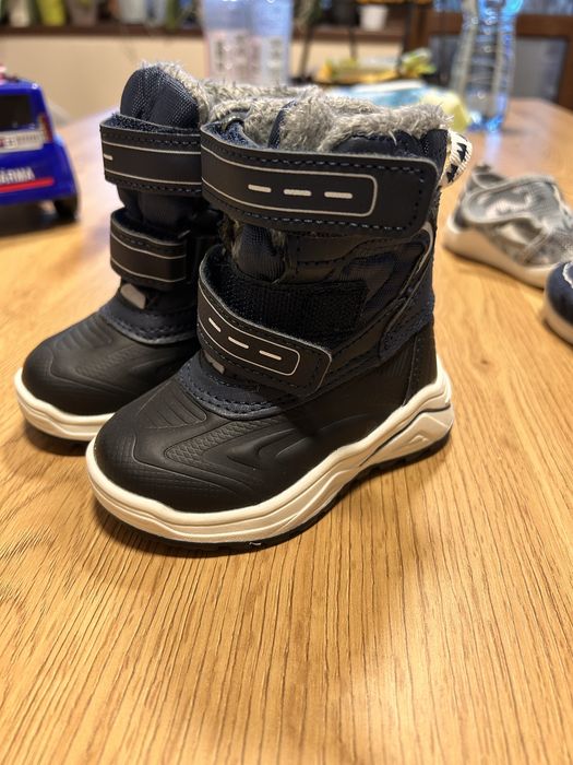 Детски обувки от 18 до 22 номер запазени