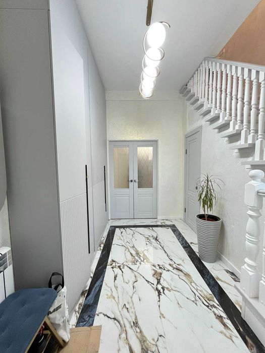 Продается частный дом, район Москва рядом БЦ DASTAN