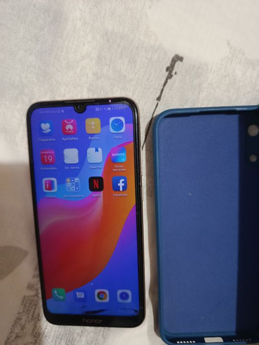 Телефон honor 8 а