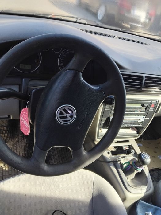 VOLKSWAGEN Passat 2002 — imagine 4