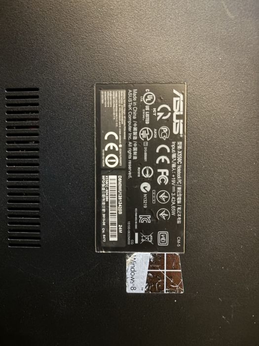 Ноутбук ASUS X550C