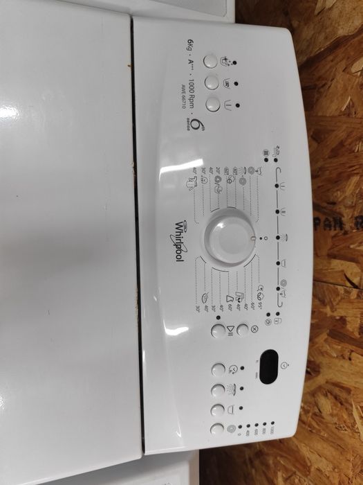 Masina de spalat Whirlpool de6 kg cu incarcare verticala