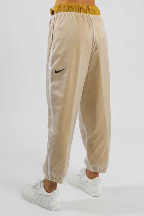 Nike Tech Pack Woven Mesh - Оригинално дамско долнище размер S