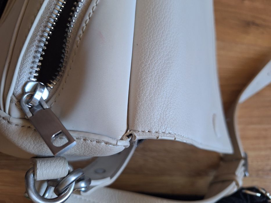 Продавам три чанти