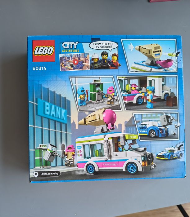 NOU In Cutie - Lego City 60314 - politia in urmarirea furgonetei