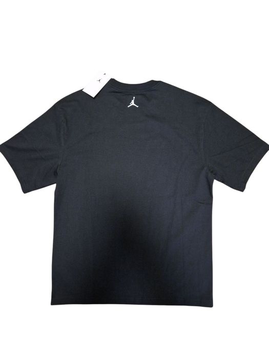 Triocu Jordan NC Comic M