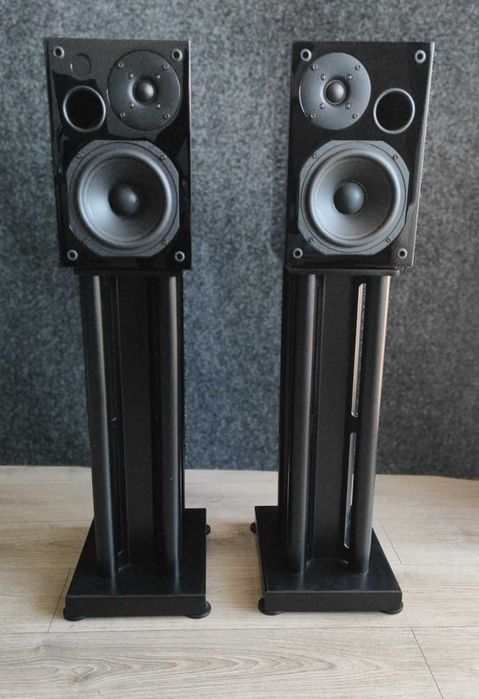 Boxe active high-end cu DAC – AVI ADM 9.1