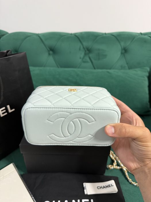 Geanta Chanel Vanity piele naturala 100% Full Box colectie noua