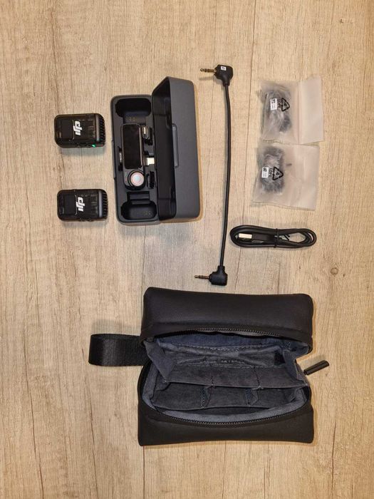 комплект микрофони DJI Mic 2 (2 TX + 1 RX) + зареждаща кутия и аксесоари