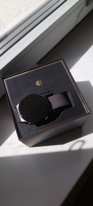 Продам смарт часы Huawei watch 2 Pro