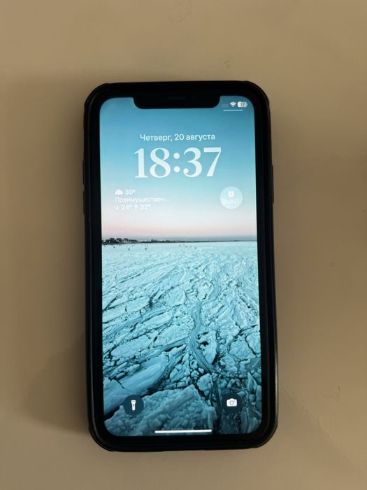 Продам Iphone 11