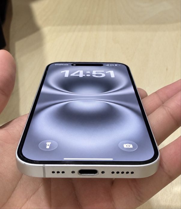 IPHONE 16 в Идеальном состоянии