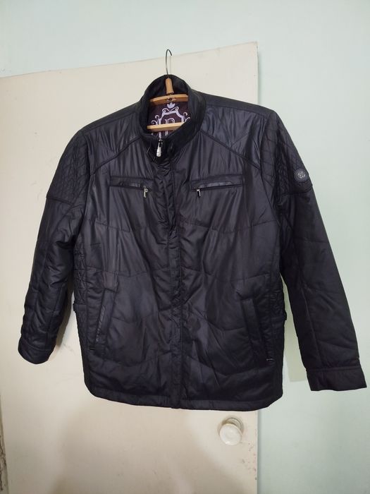 Куртки осень весна.