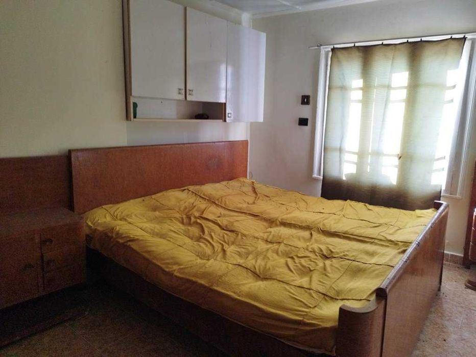 продавам къща в с.Балабанско, община Троян