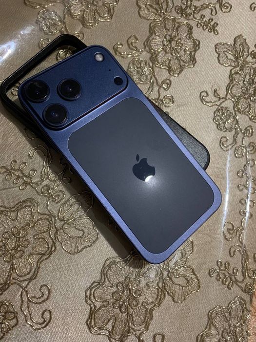Iphone 11 17 pro qilingan Sotiladi