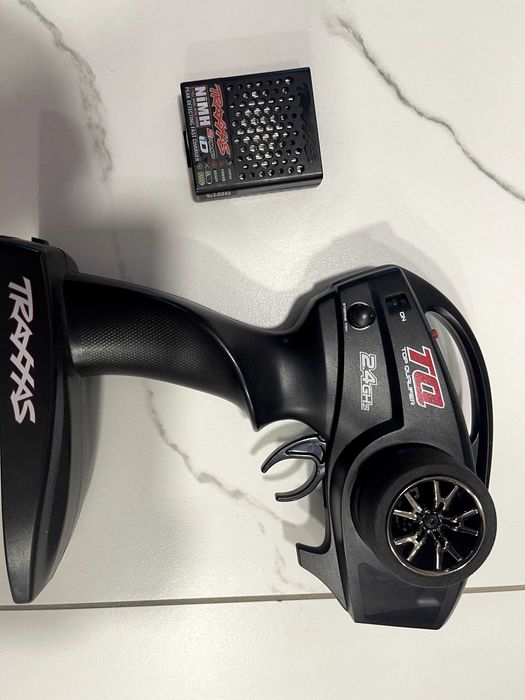 Traxxas E-Revo 1/16, 4x4