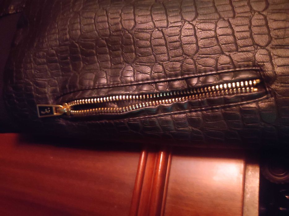 продам мужскую куртку