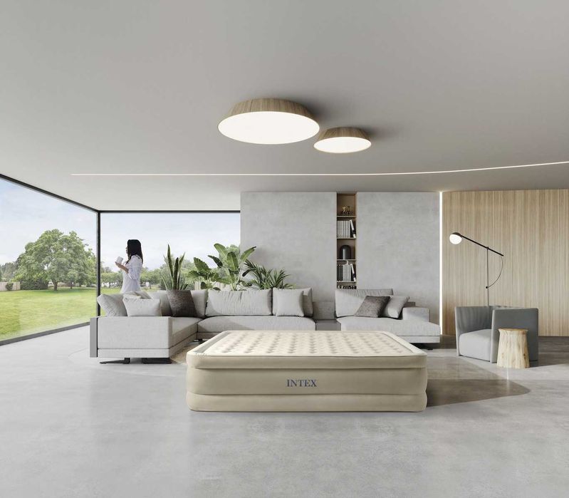 Intex 64428 yuqori sifatli havo matras — uy va sayohat uchun