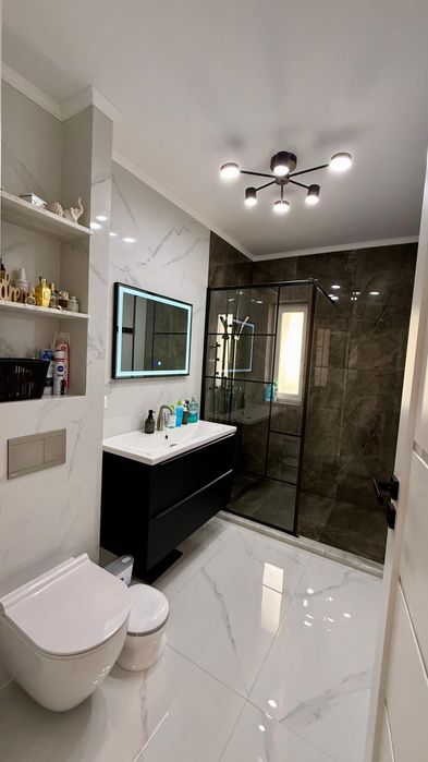 PF vând apartament 3 camere, 2 băi, 72 mp utili, 2 balcoane, Zona Stejarului