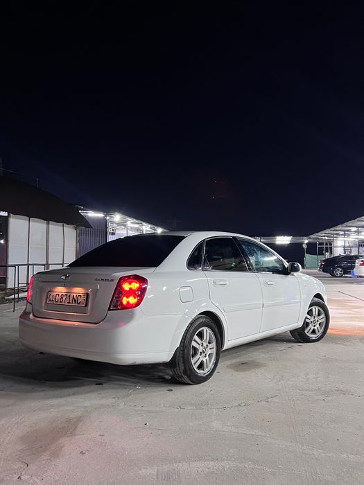 Sahibidan toza 2009-yil Lacetti 1.8 Avtomat176.000km,Lyukli,Gaz/Benzin