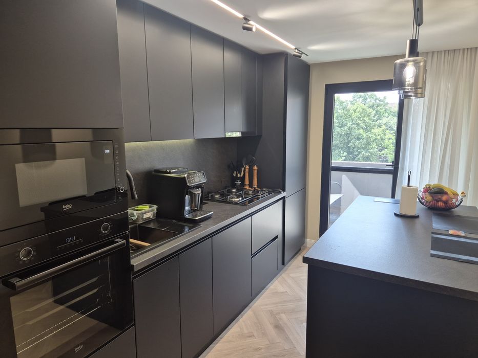 Apartament 4 camere PREMIUM | 110 mp | Complet renovat 2024 | Mobilat & Utilat | Rogerius, Oradea