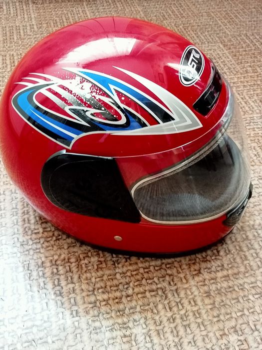 Продам мото шлем