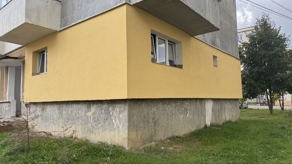 Apartament cu 3 camere