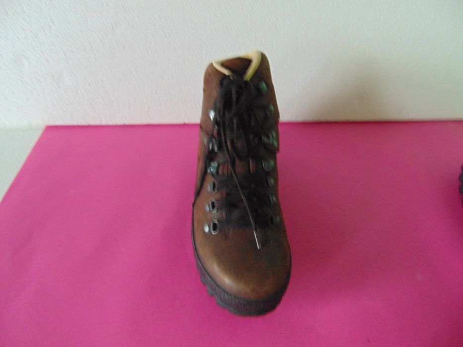 Meindl vibram номер 40 Оригинални ловни туристически обувки