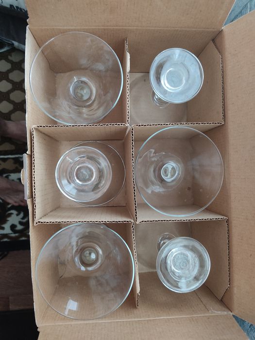 Продам бокалы для мартини