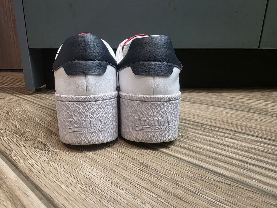 Дамски маратонки Tommy Hilfiger