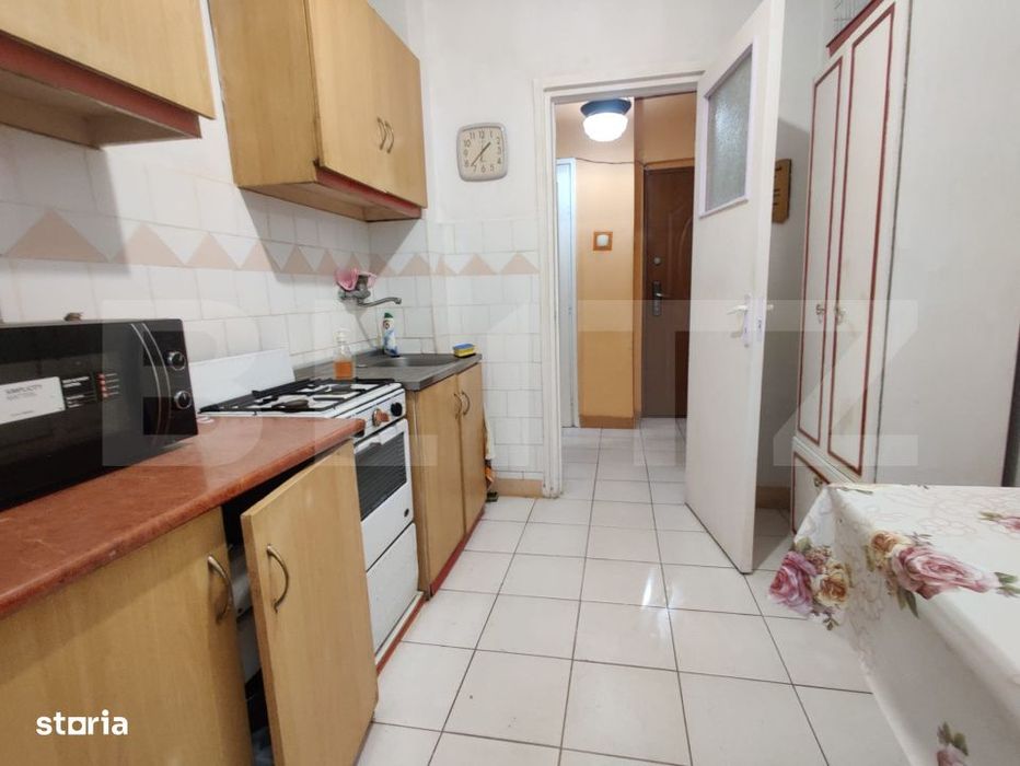 Apartament 2 camere, Rogerius