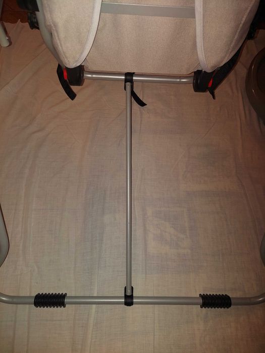 Balansoar multifunctional pentru bebelusi