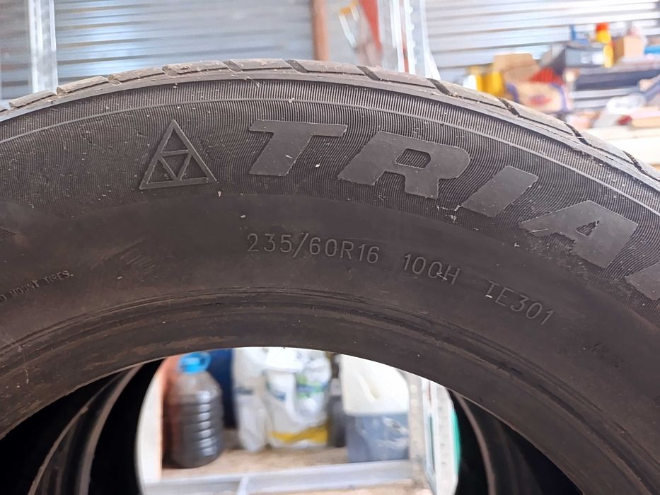 Гуми 235 60 16 летни