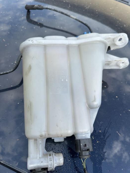 Vas expansiune audi a4 b8 8k0121403g